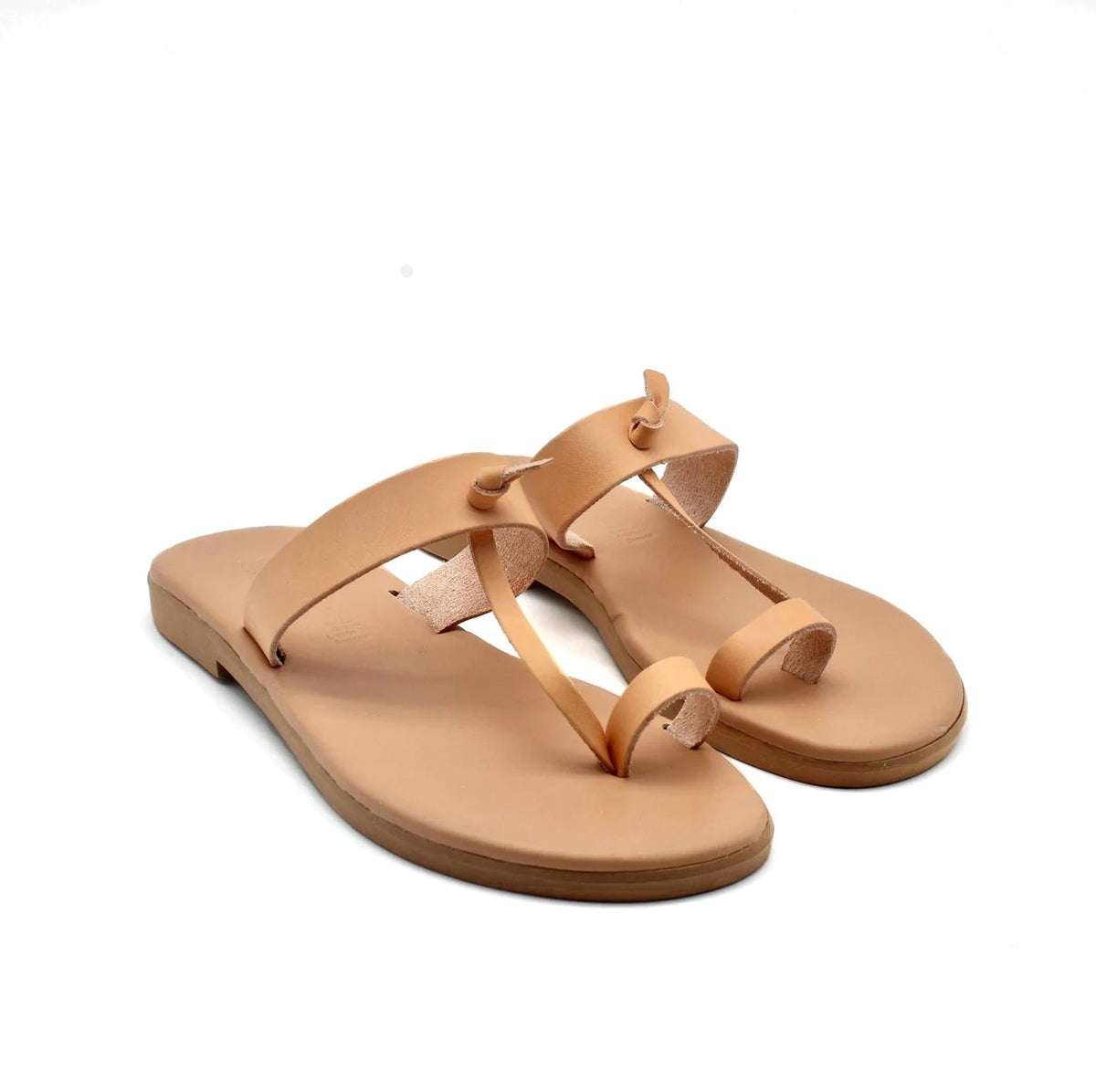 Theluto Heloïse handmade tan leather toe-ring sandals with a minimalist design, ethically crafted in Greece.